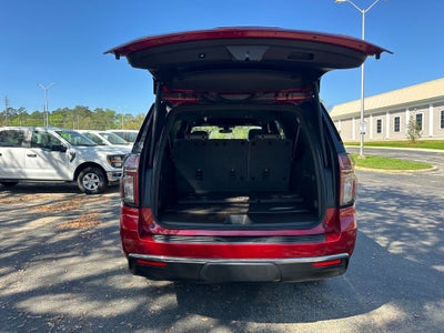 2022 Chevrolet Suburban LT