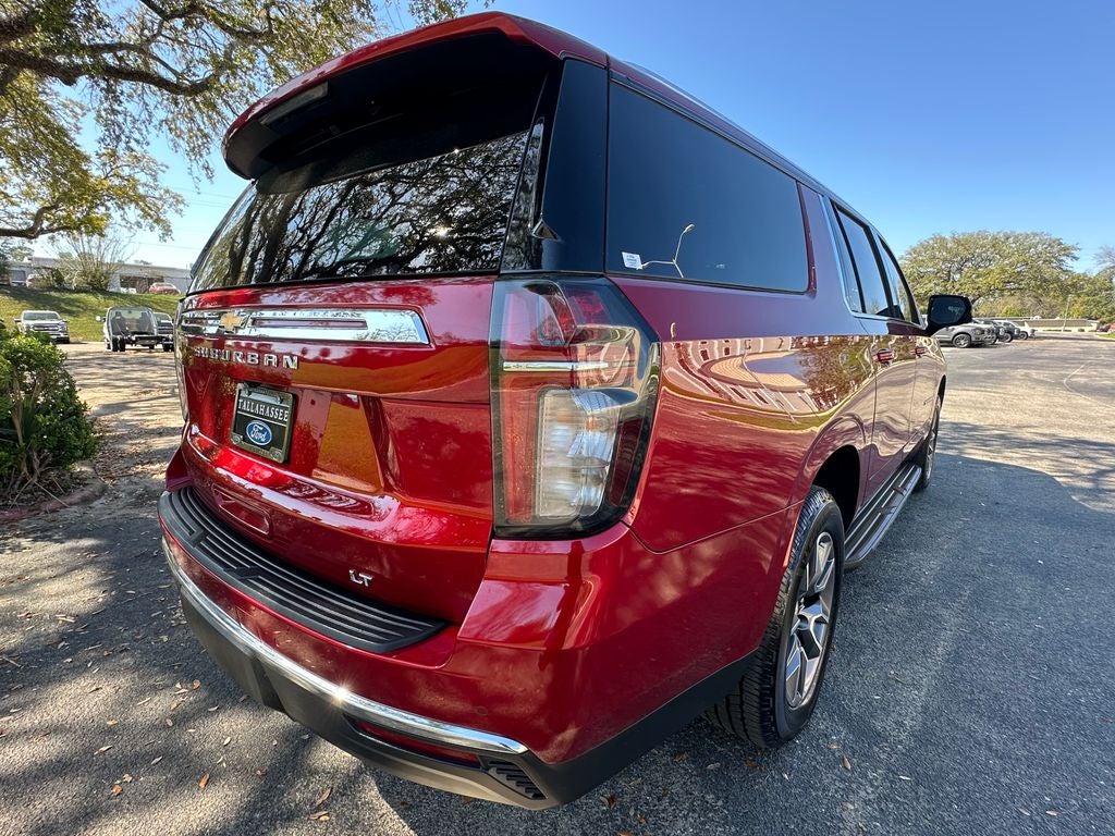 2022 Chevrolet Suburban LT