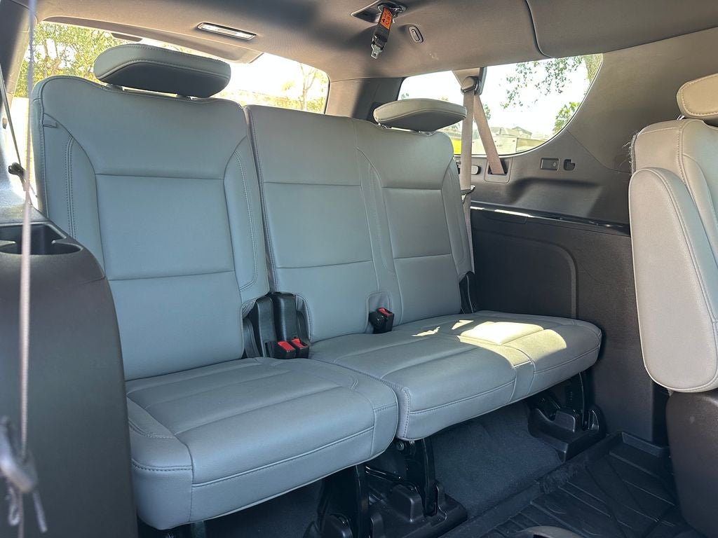 2022 Chevrolet Suburban LT