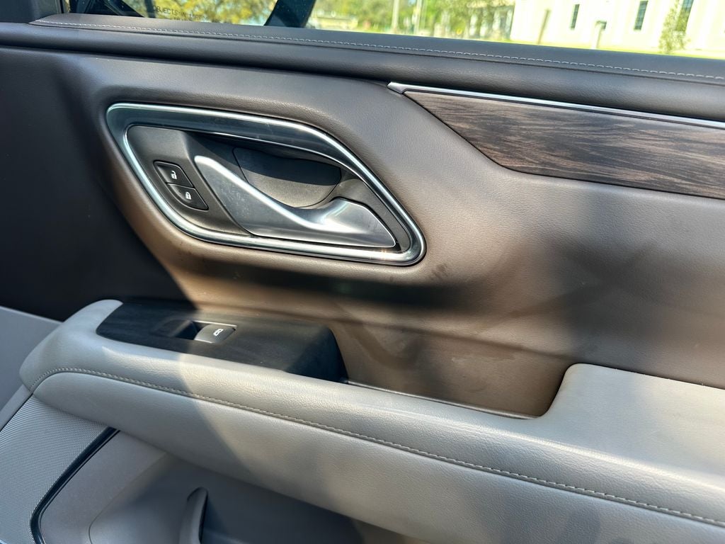 2022 Chevrolet Suburban LT