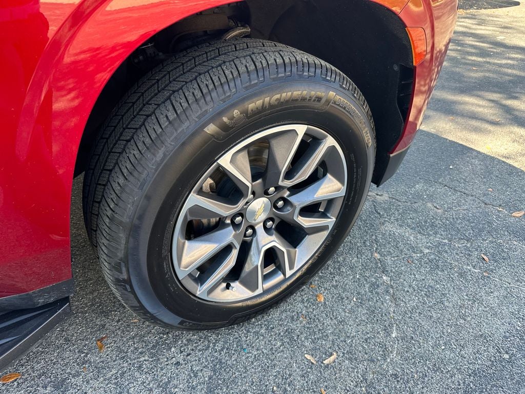 2022 Chevrolet Suburban LT