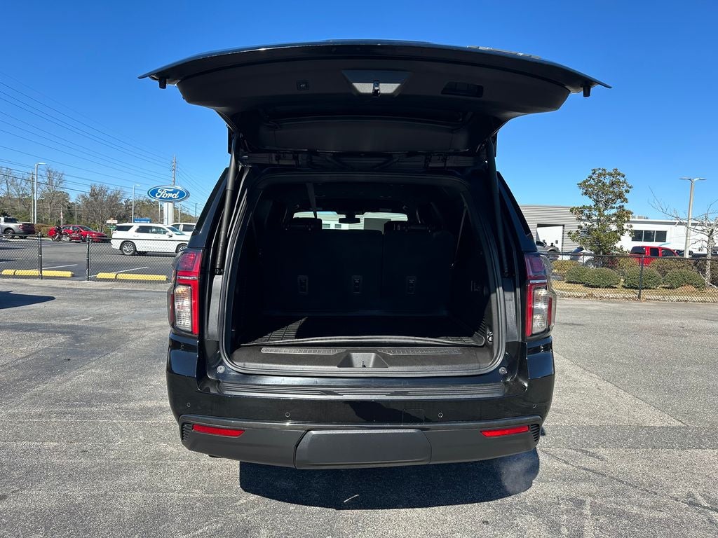 2021 Chevrolet Suburban RST