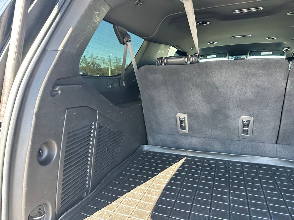 2021 Chevrolet Suburban RST