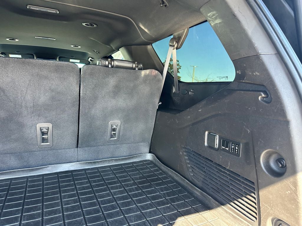 2021 Chevrolet Suburban RST