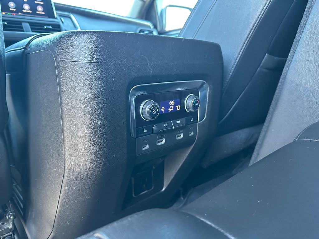 2021 Chevrolet Suburban RST