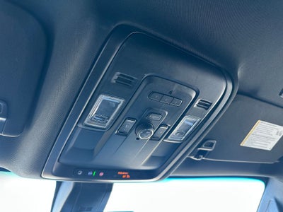 2021 Chevrolet Suburban RST