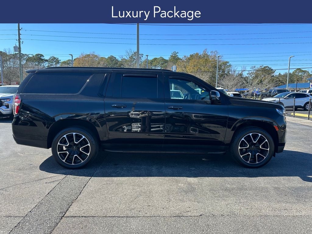 2021 Chevrolet Suburban RST