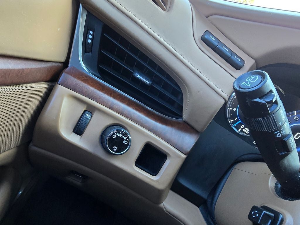 2016 Cadillac Escalade Platinum Edition