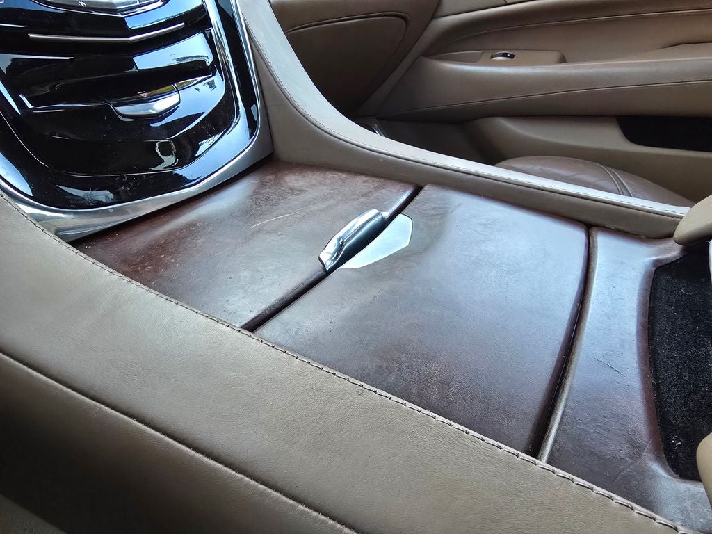 2016 Cadillac Escalade Platinum Edition