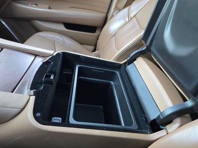 2016 Cadillac Escalade Platinum Edition