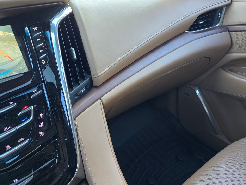 2016 Cadillac Escalade Platinum Edition