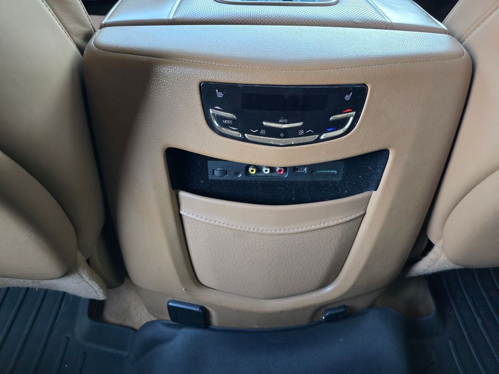 2016 Cadillac Escalade Platinum Edition