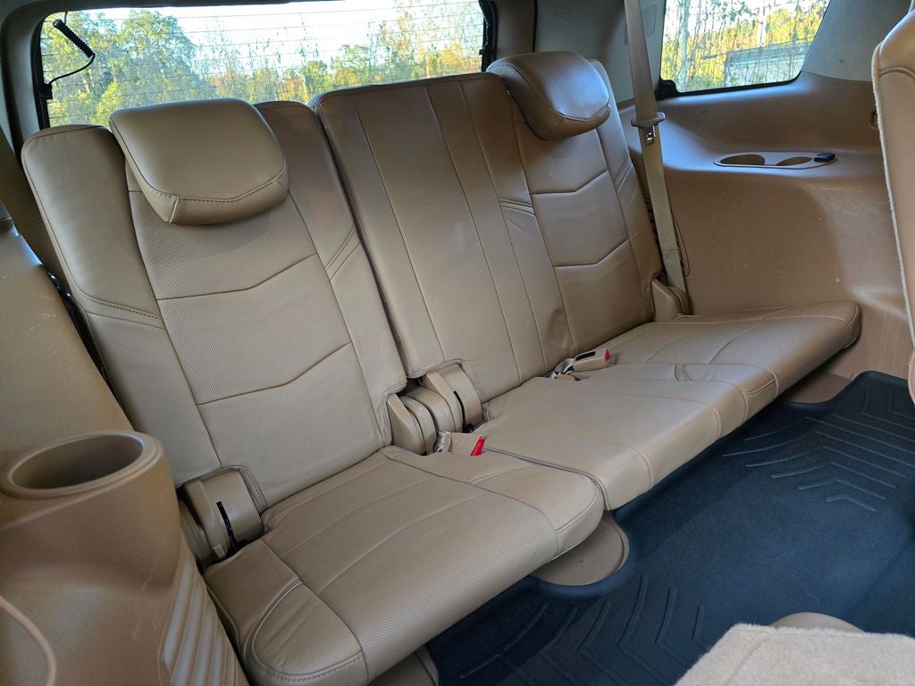 2016 Cadillac Escalade Platinum Edition