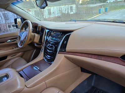 2016 Cadillac Escalade Platinum Edition