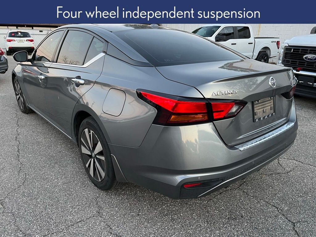 2022 Nissan Altima 2.5 SV