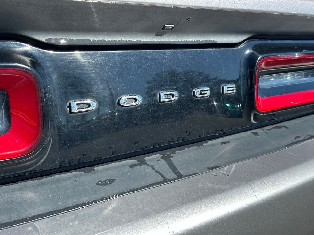 2016 Dodge Challenger SXT