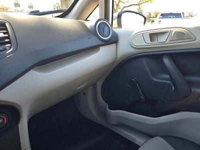 2013 Ford Fiesta S