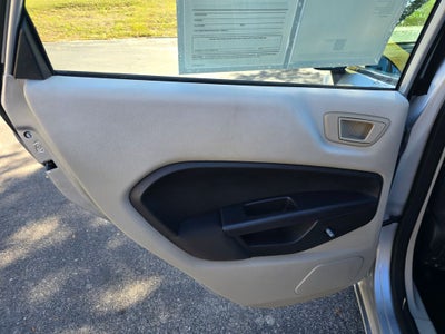 2013 Ford Fiesta S