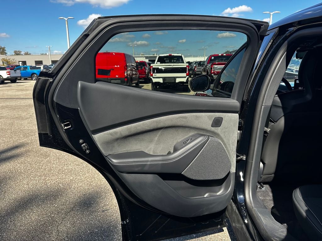 2025 Ford Mustang Mach-E GT