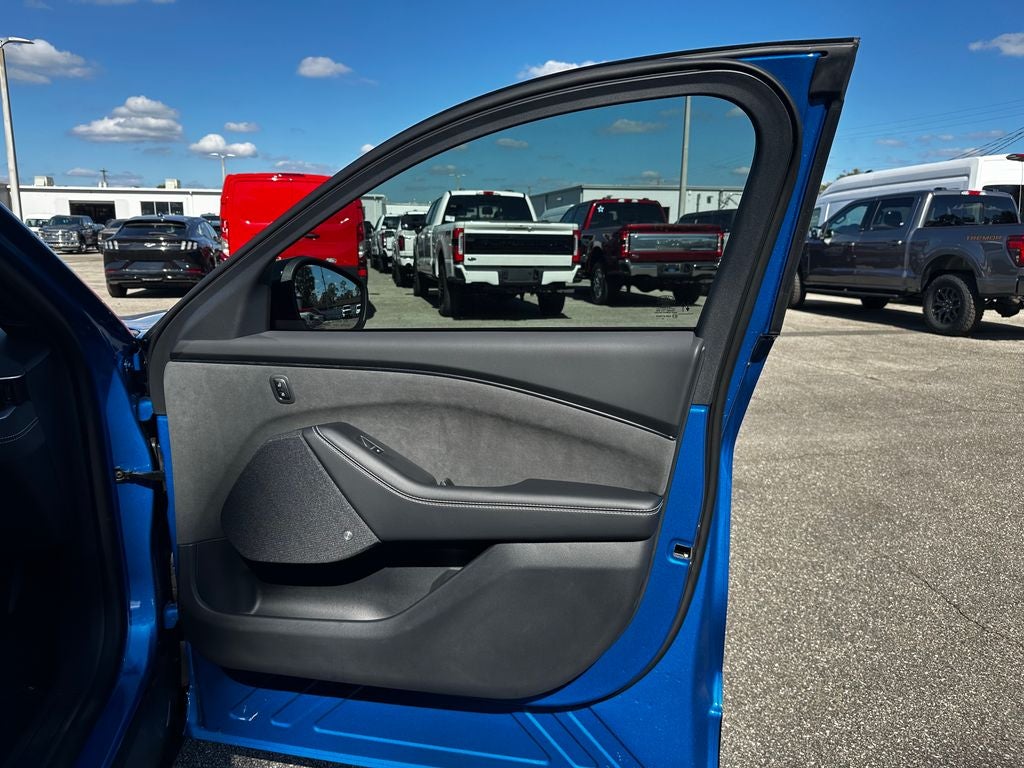 2025 Ford Mustang Mach-E GT