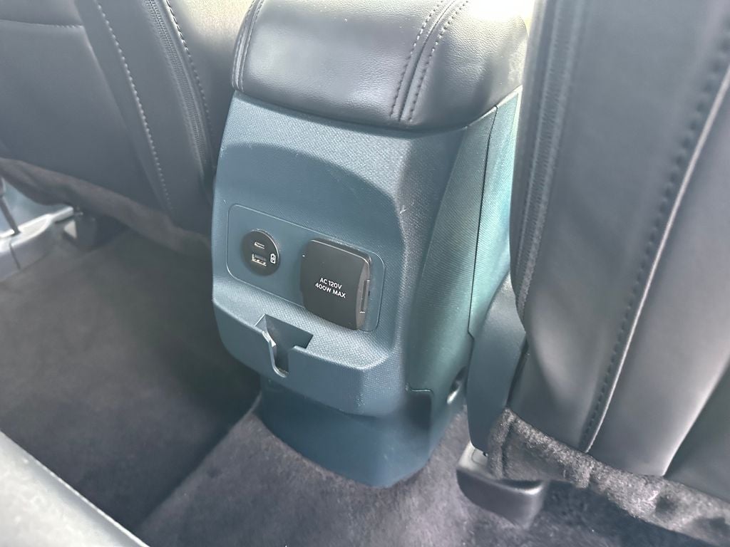 2023 Ford Maverick Lariat