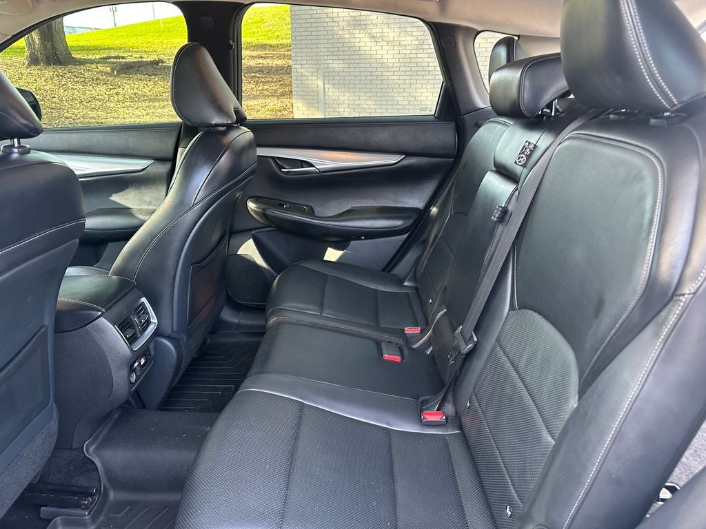 2019 INFINITI QX50 LUXE