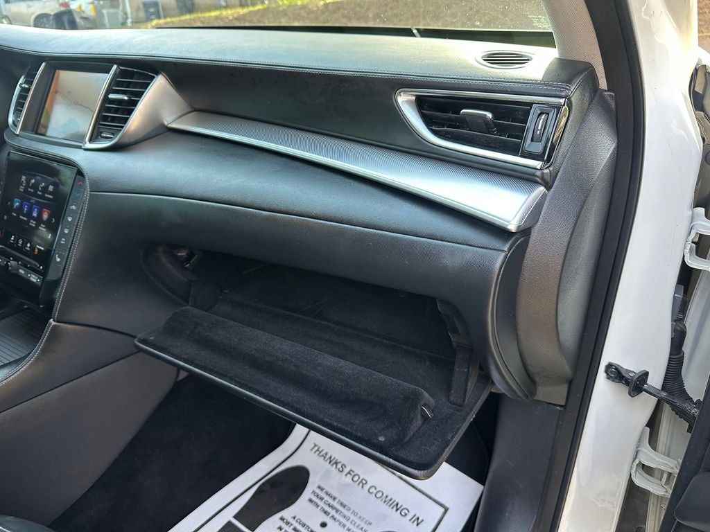 2019 INFINITI QX50 LUXE