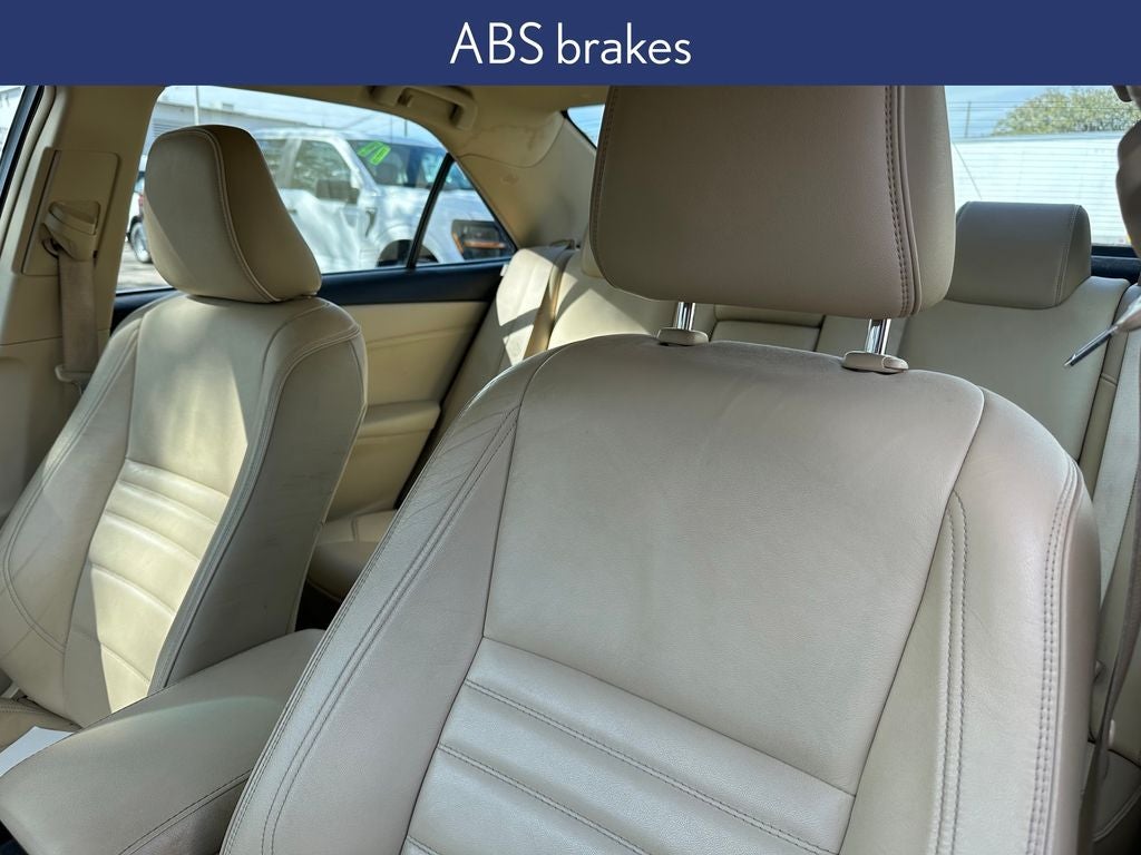 2016 Toyota Camry XLE