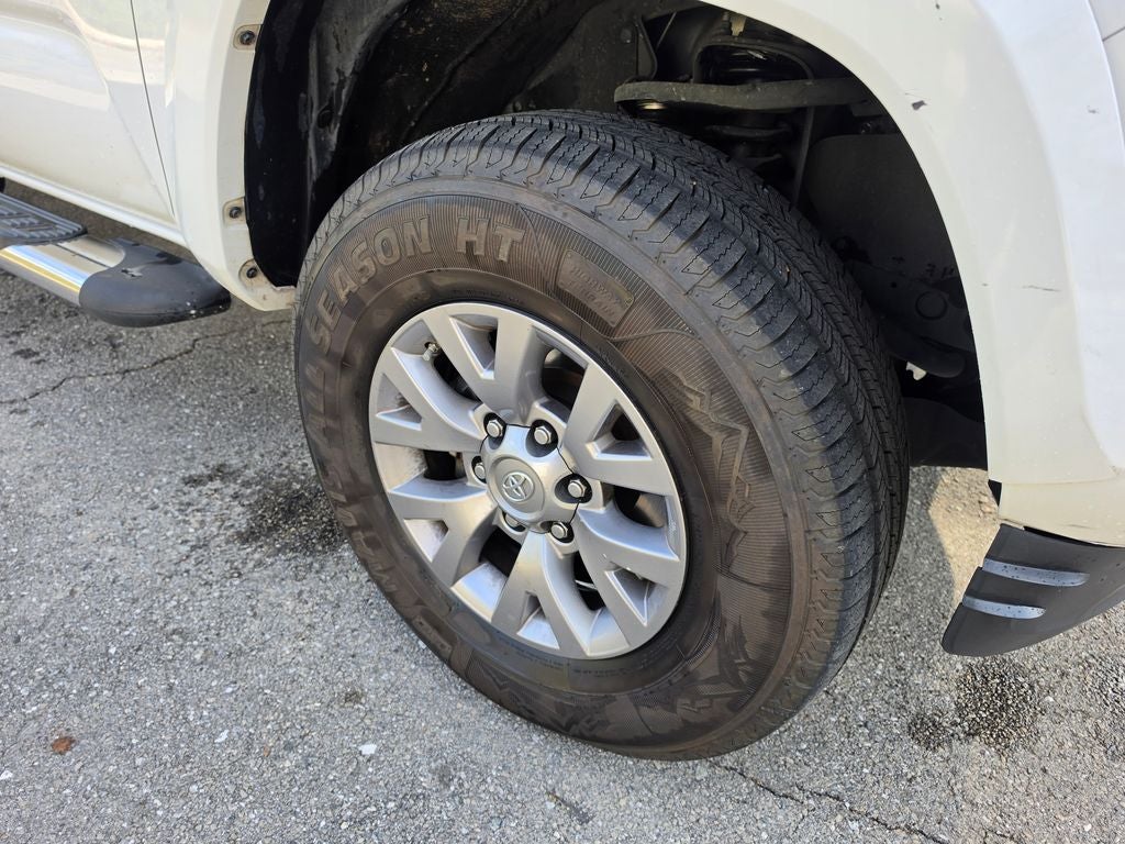 2016 Toyota Tacoma SR5