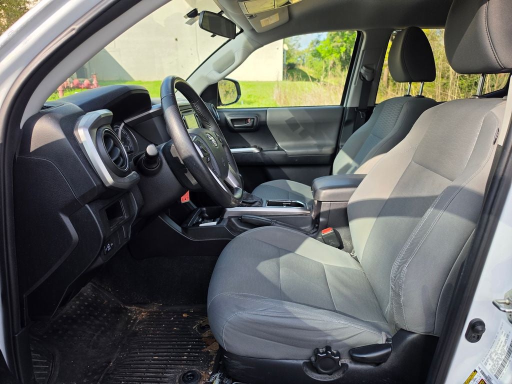 2016 Toyota Tacoma SR5