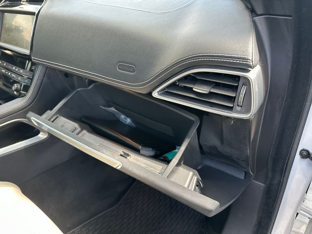 2020 Jaguar F-PACE 25t R-Sport